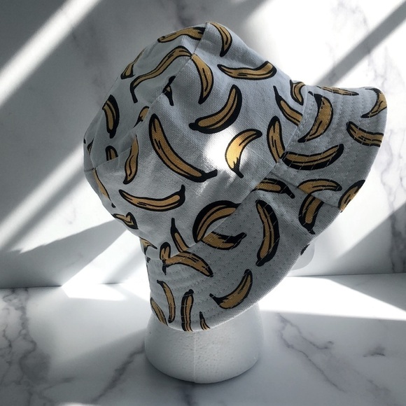 Urban Outfitters Reversible Banana Print Bucket Fisherman Hat Summer Cap Unisex - Picture 5 of 10